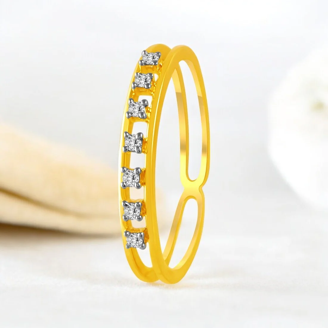14K Gold Ring With A Double Band Design And A Row Of Diamond Accents Set On The Overlapping Band - Image 2