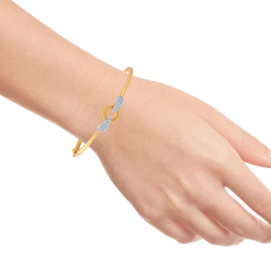 14KT (585) Yellow Gold And American Diamond Bangle For Women - Image 4