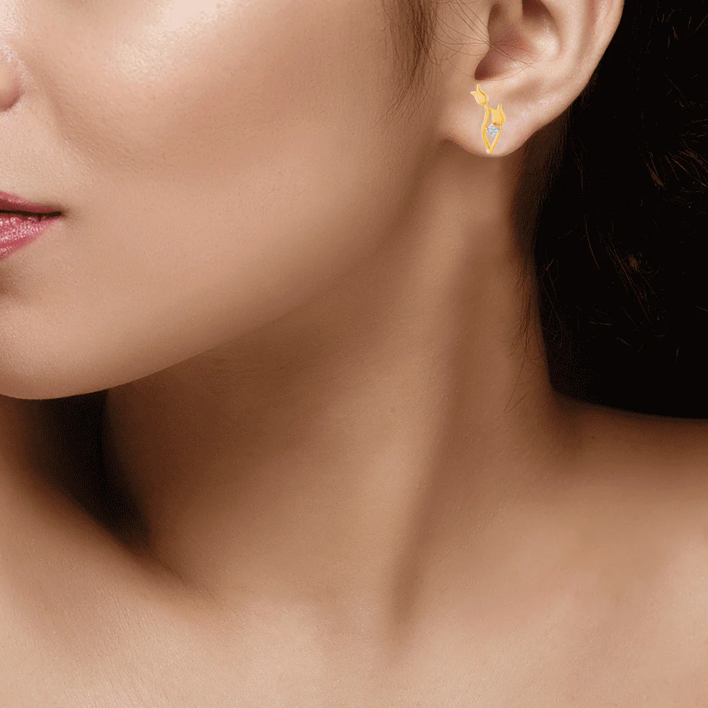 14KT (585) Yellow Gold And American Diamond Stud Earrings For Women - Image 2