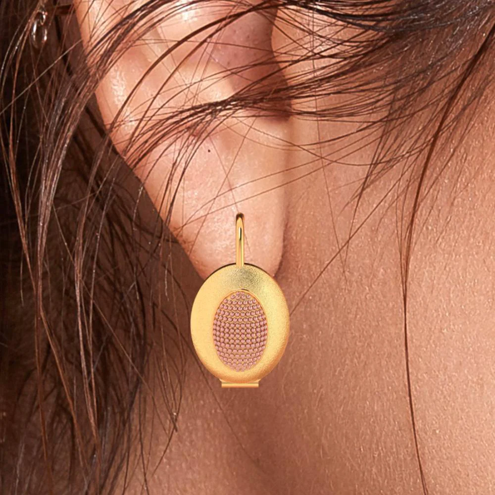 18k Gold Earrings With Delicate Work And A Touch Of Yellow Gold - Image 5