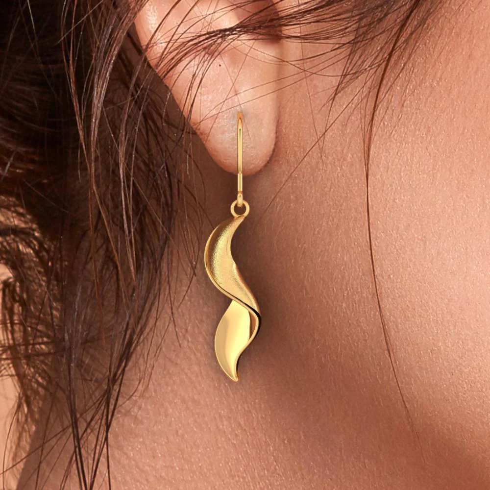 18k Simple Spiral-patterned Gold Earrings - Image 5