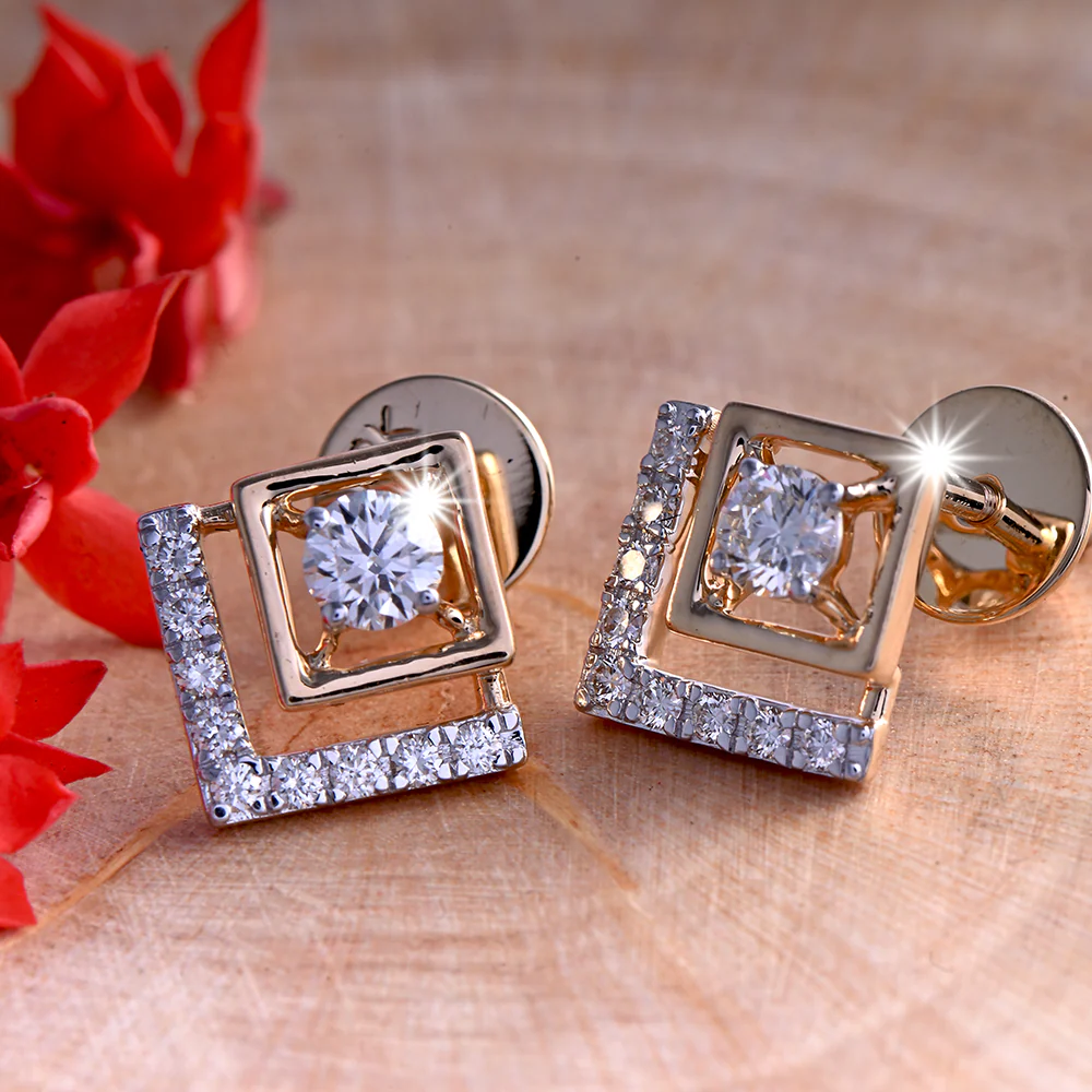 18k Square Shape Diamond Earring - Image 5