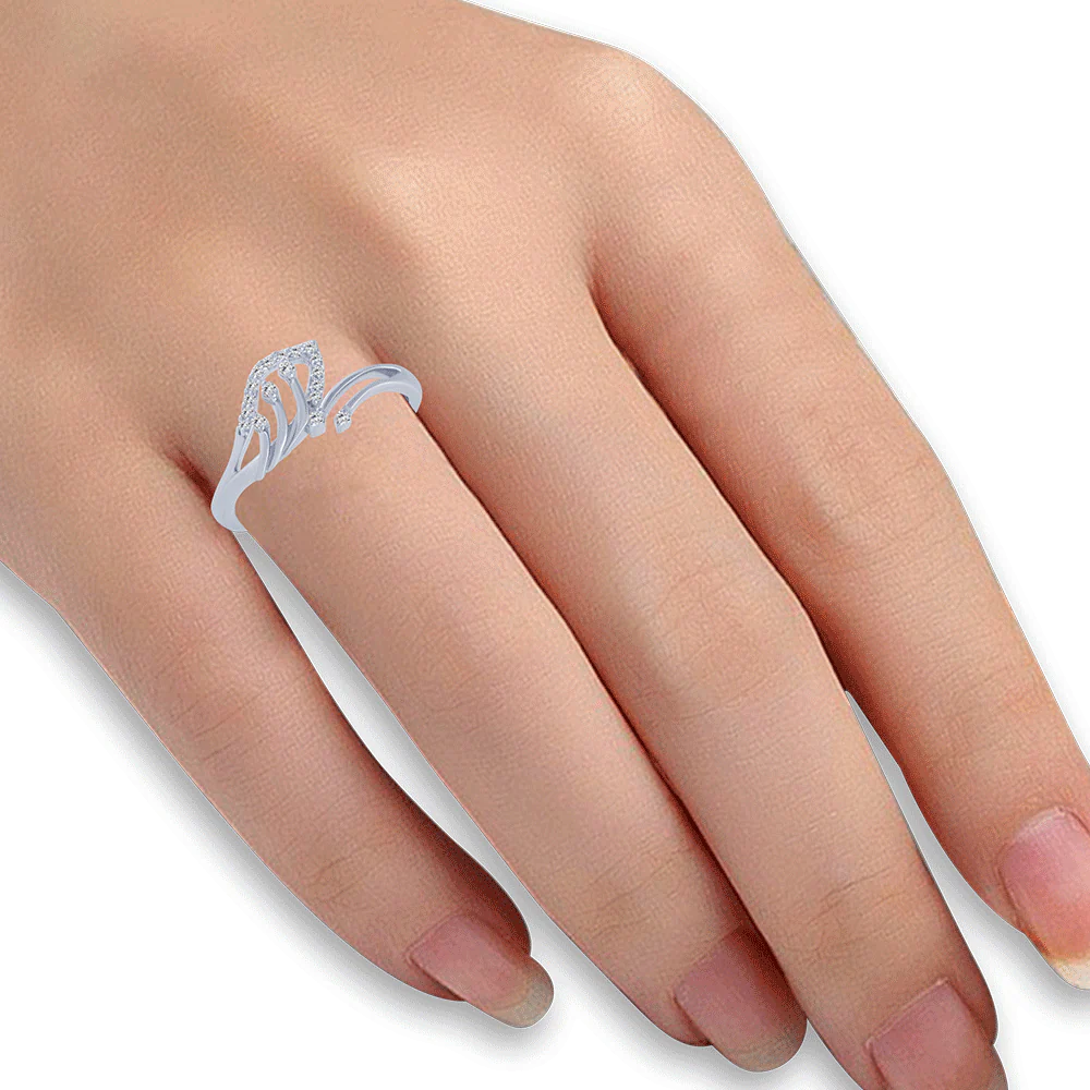 18KT (750) White Gold And Diamond Ring For Women - Image 4