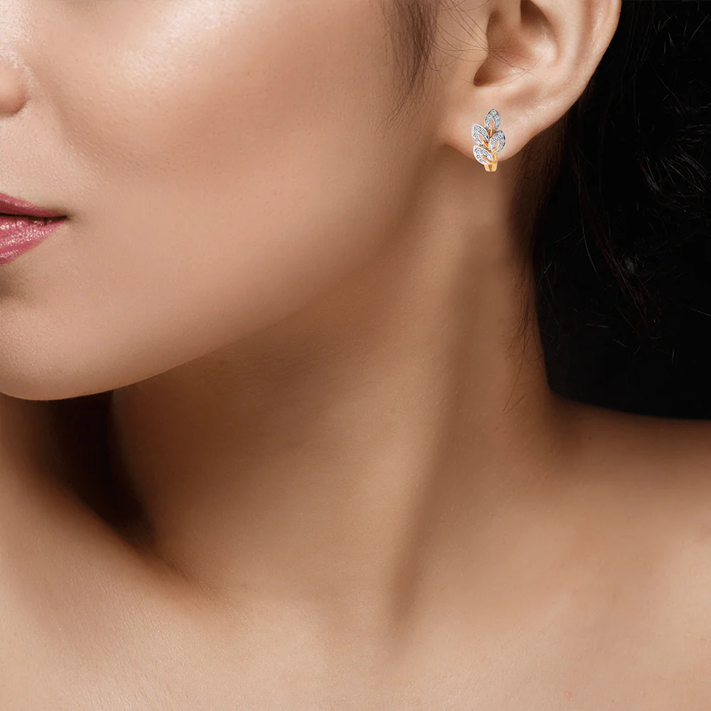 18KT (750) Yellow Gold And Diamond Clip-on Earrings For Women - Image 4