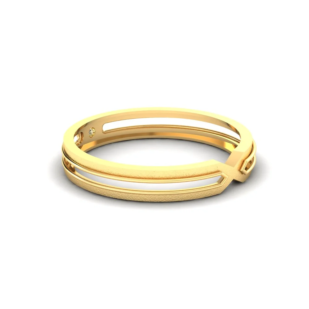 18KT Sophisticated Gold & Diamond Matte Finish Designer Band Ring for Women - Image 4
