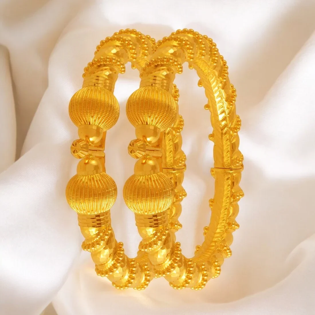 22K Gold Wedding Bangles With Granulated & Beaded Design For Women & Girls