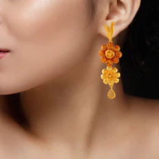 22k Unique Gold Jewellery Set With Beautiful Floral Design - Image 5