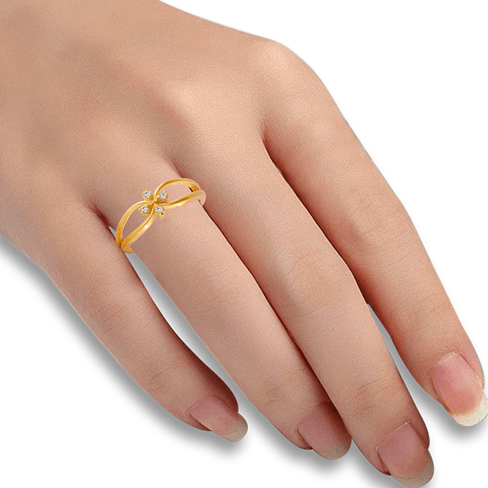 22KT Yellow Gold And American Diamond Ring For Women - Image 2