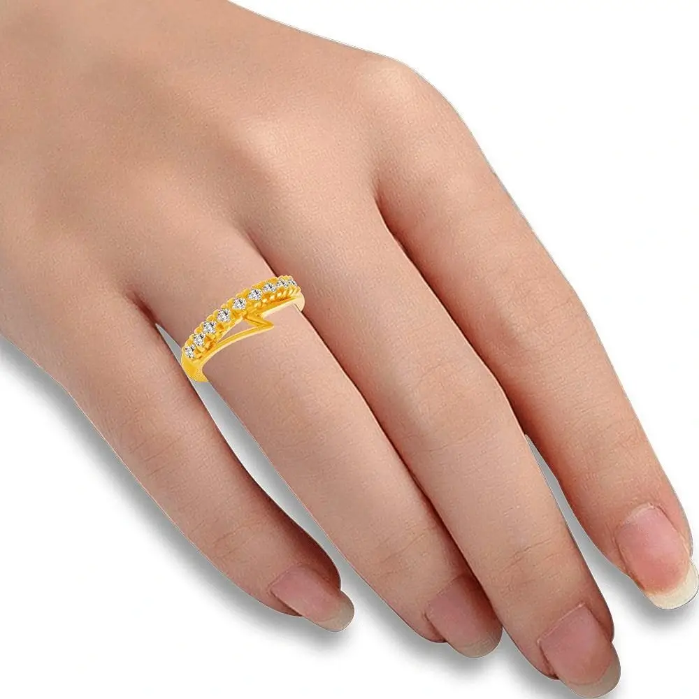 22KT Yellow Gold And American Diamond Ring For Women - Image 5