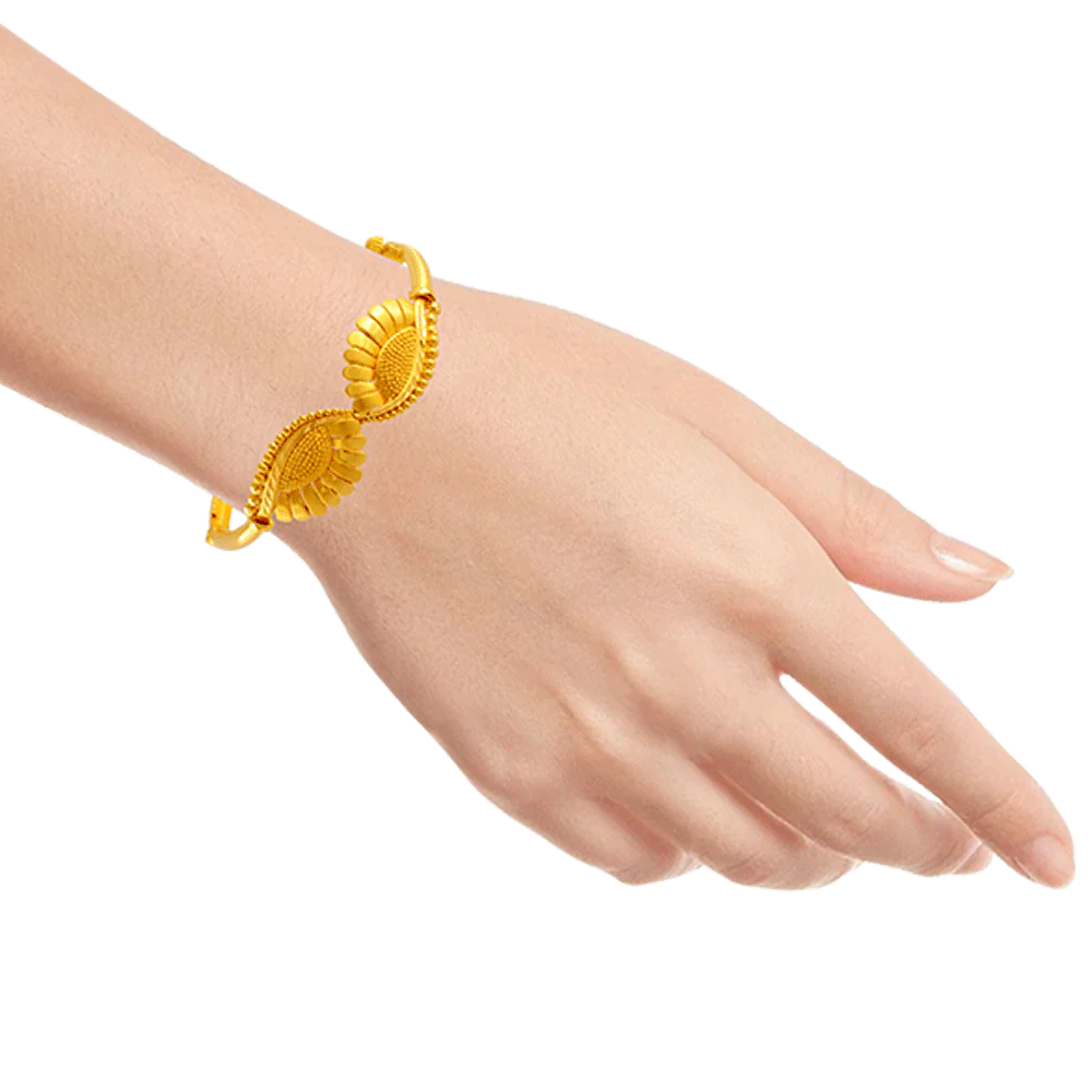 22KT Yellow Gold Bangle For Women - Image 3