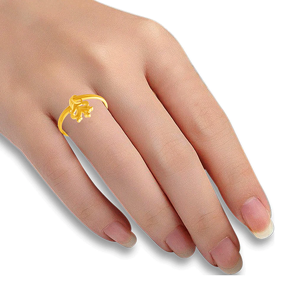 22KT Yellow Gold Ring For Women - Image 4