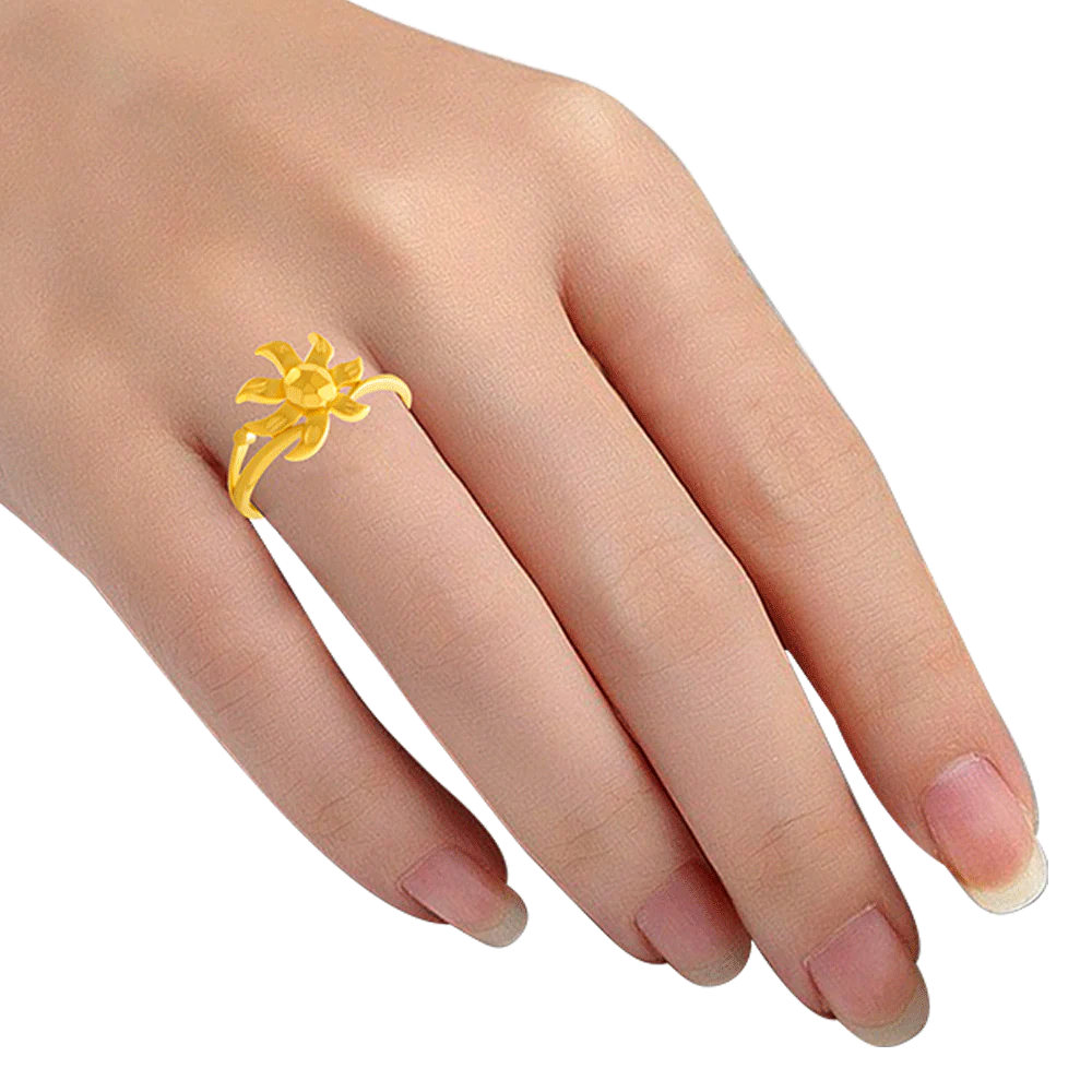 22KT Yellow Gold Ring For Women - Image 4