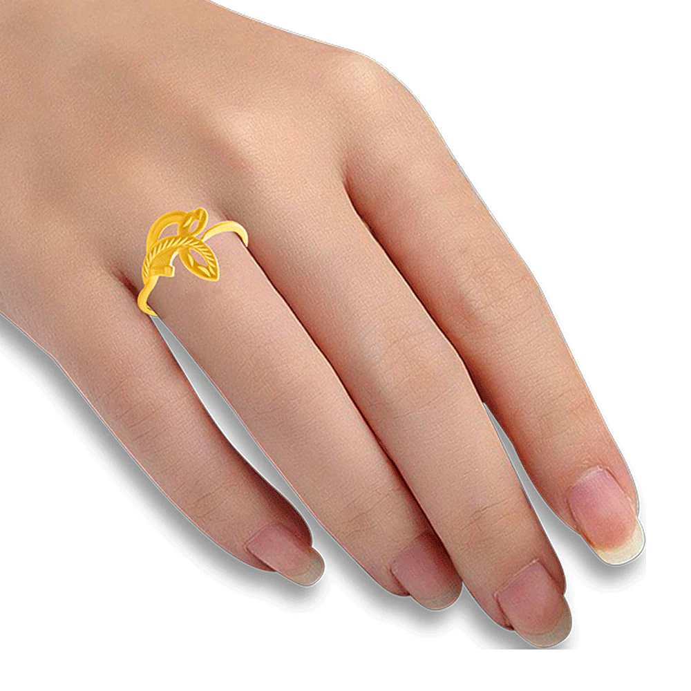 22KT Yellow Gold Ring For Women - Image 4