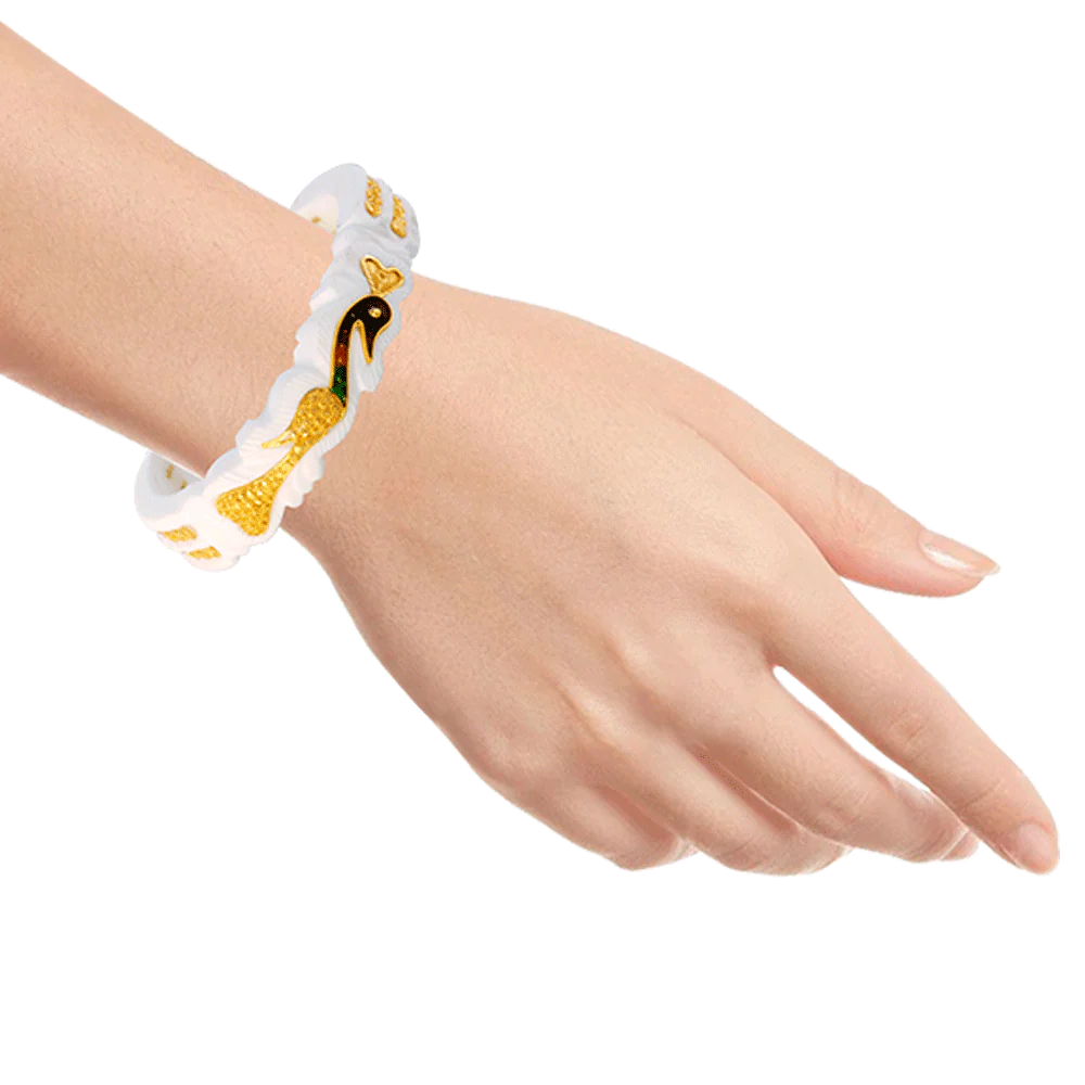 22KT Yellow Gold Sankha Bangle For Women - Image 4