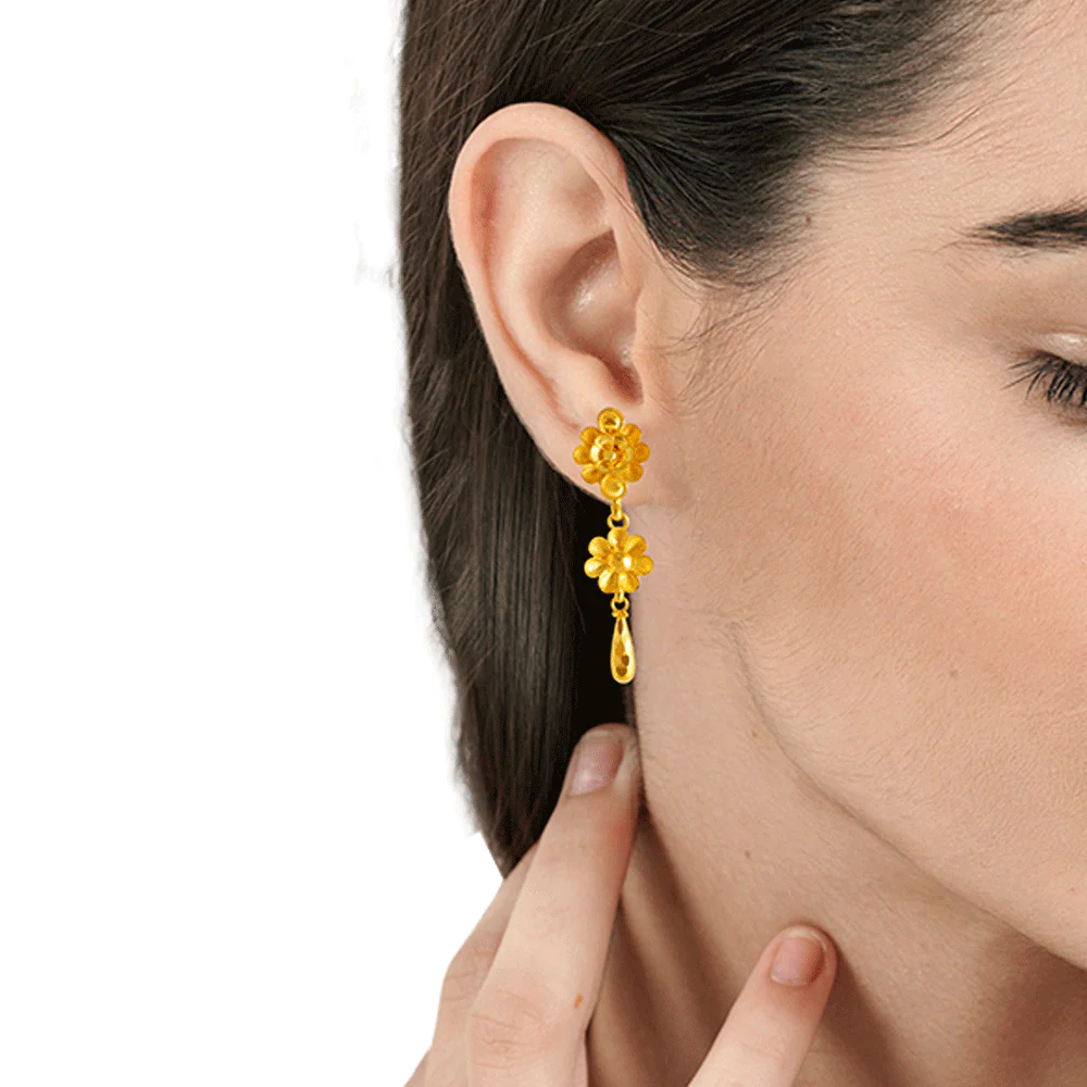 22KT Yellow Gold Stud Earrings For Women - Image 3