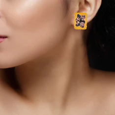 Artistic Rectangle Shape 22k Gold Jewellery Set With Fine Details - Image 7