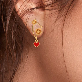 Charming 22k Gold Flowers And Heart Geometric Designer Earrings From Pc Chandra Jewellers - Image 6