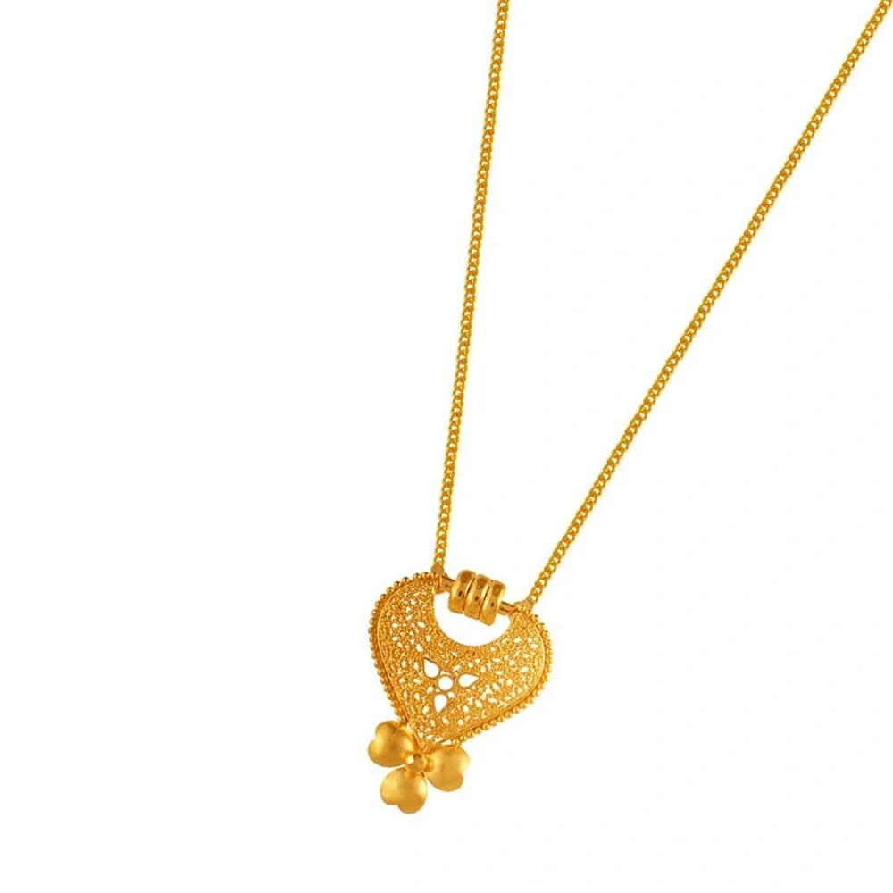 Delicate Tear Drop Shape 22k Gold Jewellery Set With Jali Work - Image 6