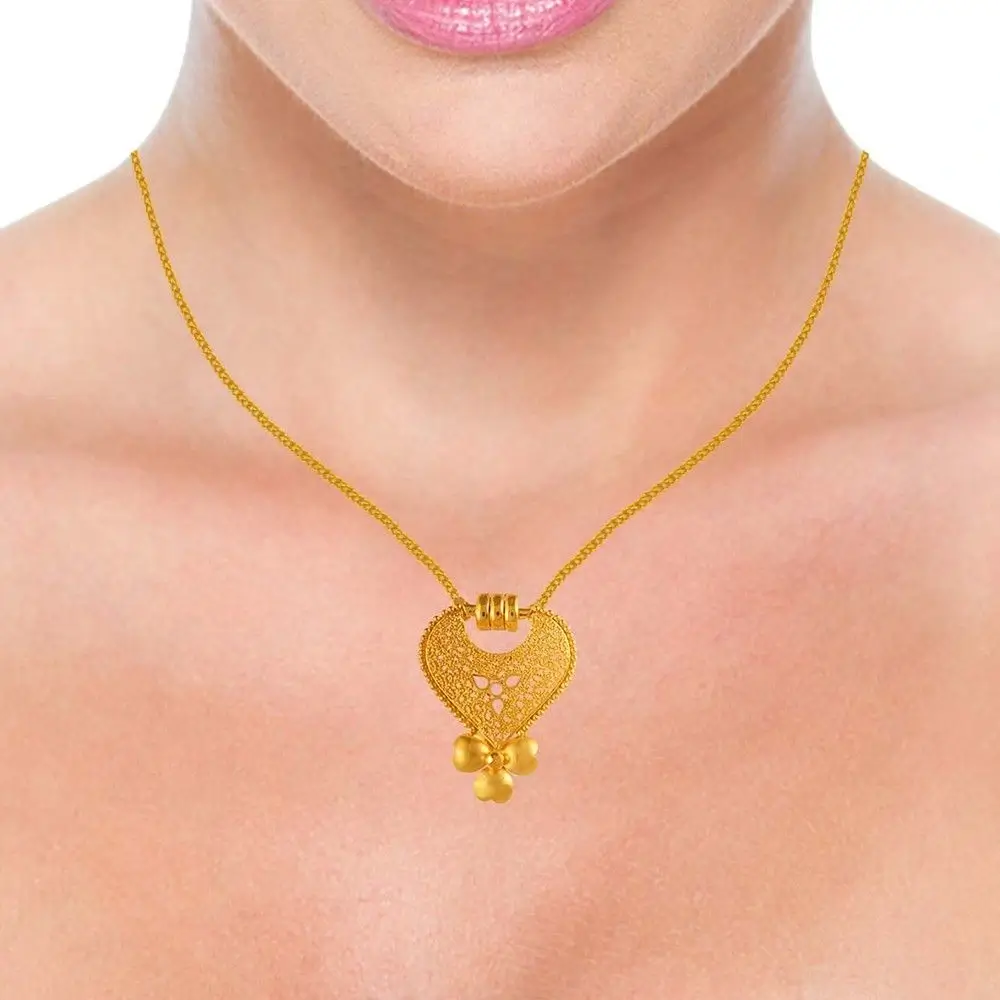 Delicate Tear Drop Shape 22k Gold Jewellery Set With Jali Work - Image 8