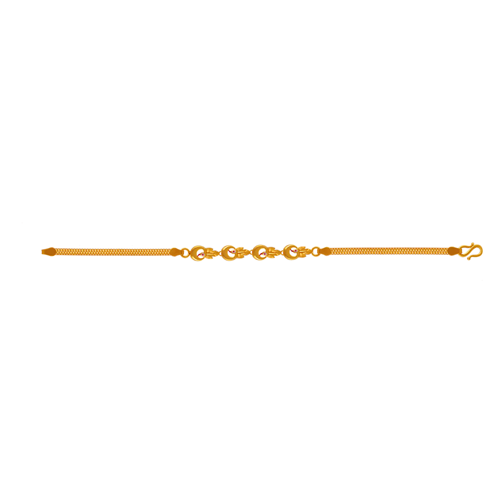 Gold Bracelet Design With Intricate Craftsmanship