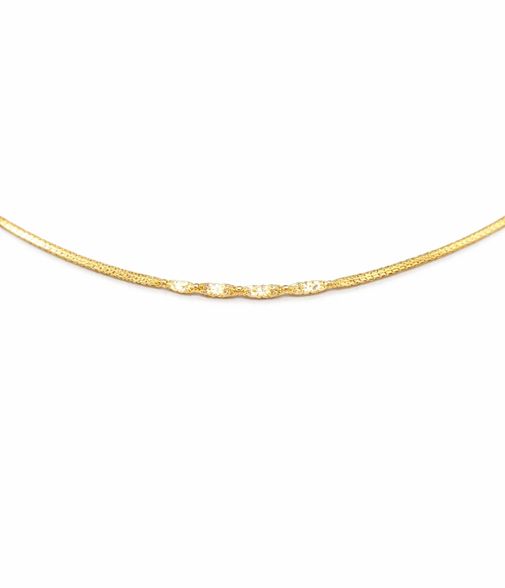 LiteLux Feather Line 18KT BIS Hallmark Gold Chain for Women - Image 3