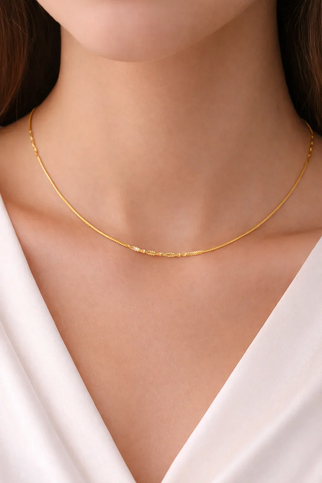 LiteLux Feather Line 18KT BIS Hallmark Gold Chain for Women - Image 4