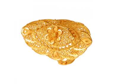 Majestic Stud Gold Ring