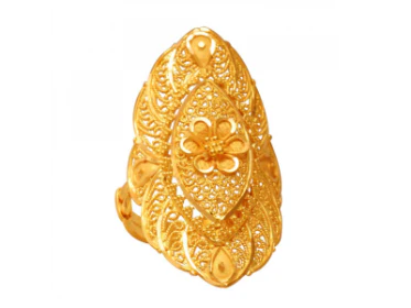 Majestic Stud Gold Ring - Image 3