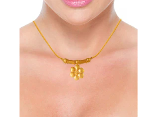Minimal Style 22k Gold Jewellery Set With Charming Flower Design - Image 5