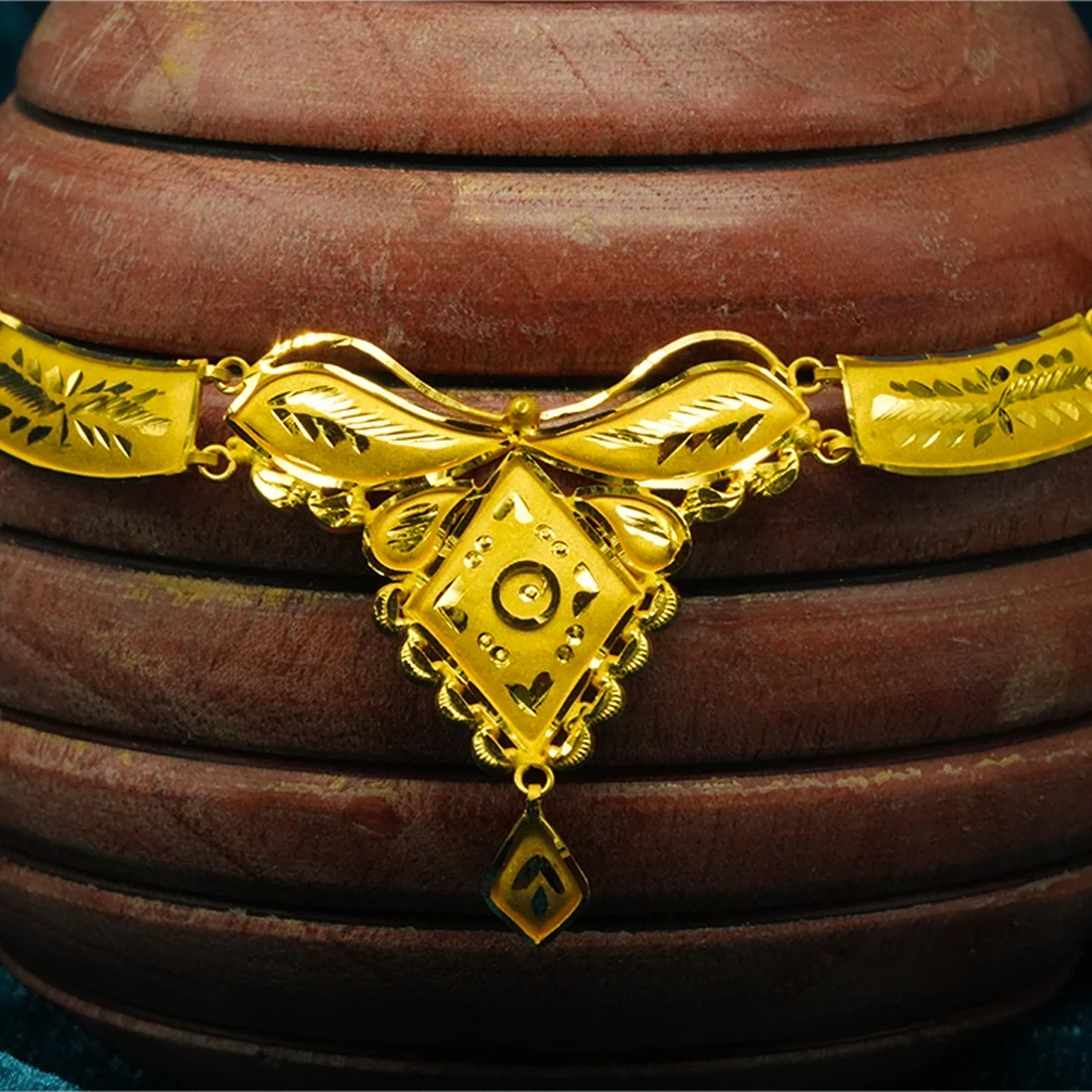 Suvarnika 22KT (916) BIS Hallmarked Gold Heritage Necklace - Image 3