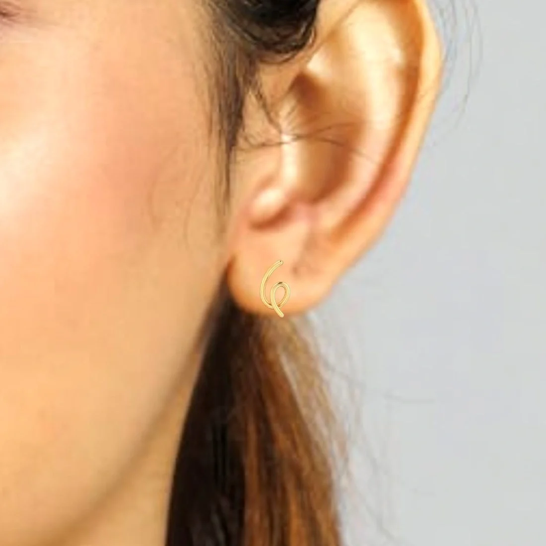 Swirlora 14KT (585) Yellow Gold Stud Earrings - Image 4