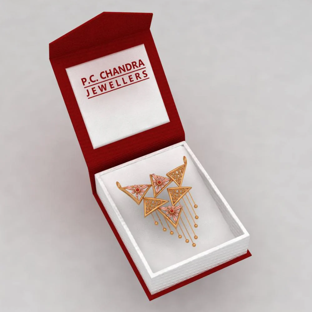 Triangle Designed 18k Gold Necklace - Image 6